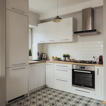 Behind The Scenes Old Town ורשה