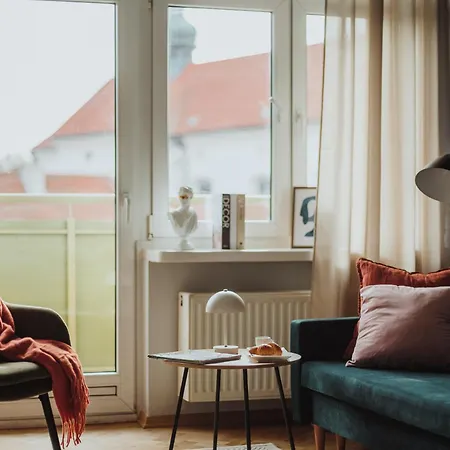 Behind The Scenes Old Town Varsavia